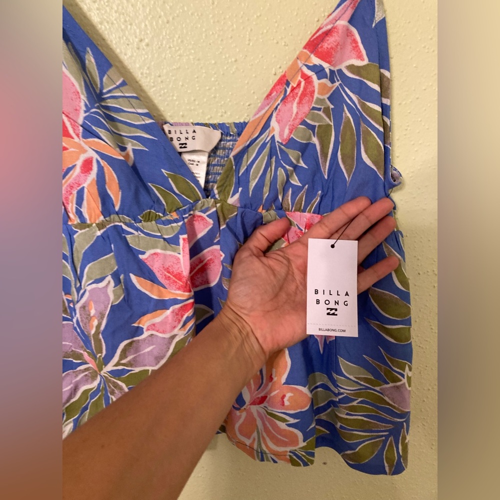 Billabong Blue and Pink carefree Floral Camisole NWT - Picture 3 of 4